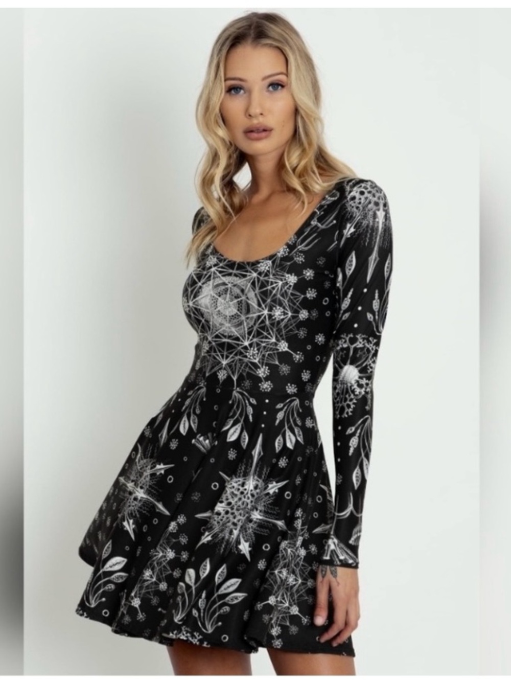 Blackmilk Phaeodaria Long Sleeve Skater Dress with Geometric Floral Print RARE